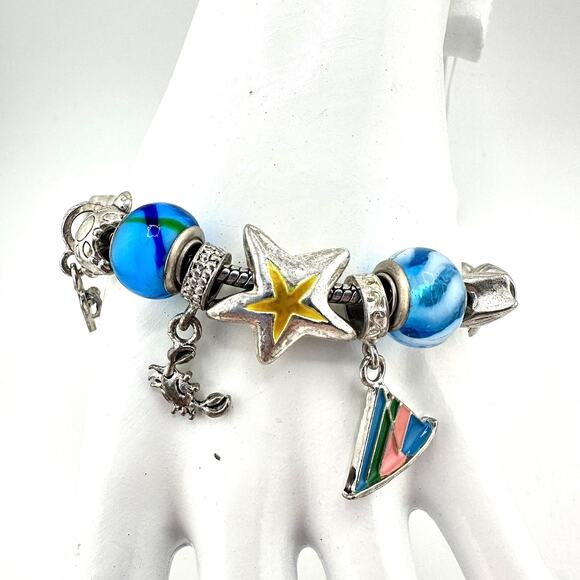 6.75” Willabee & Ward Silver Tone August Summer Vacation Beach Charm Bracelet - Picture 2 of 6